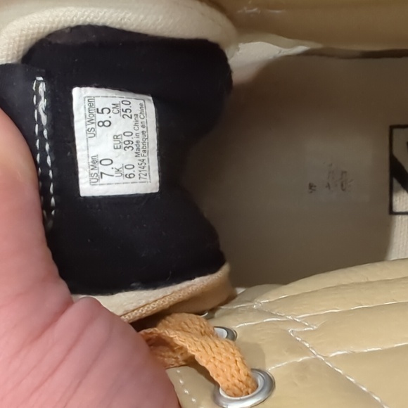 VANS SK7 Off the Wall NEW Mens Hi-Top Taupe Raised Lightning Bolt Sneakers-sz. 7 - Picture 5 of 7